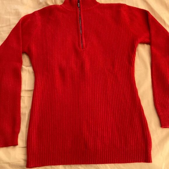 Women’s Ribbed Wool Blend Red Sweater with Black & Rhinestone 1/4 Zipper. Size S - Picture 2 of 6